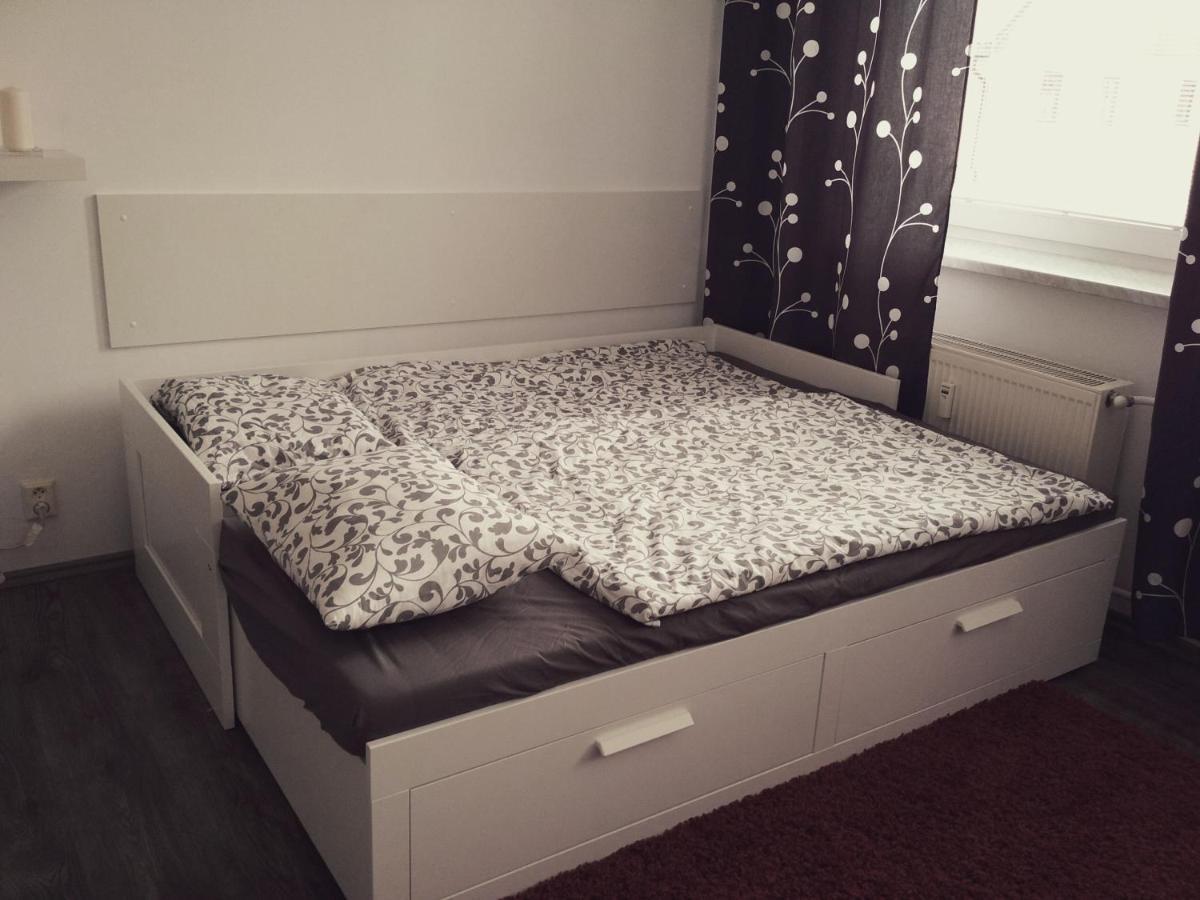 Apartman Pernink - Ubytovani V Srdci Krusnych Hor Eksteriør billede